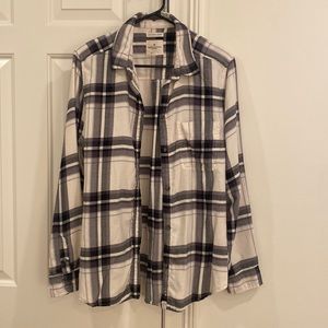 American Eagle flannel size L